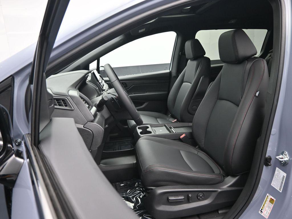 new 2025 Honda Odyssey car, priced at $44,775