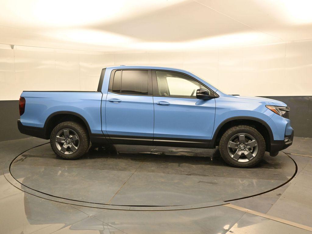 new 2025 Honda Ridgeline car, priced at $42,343
