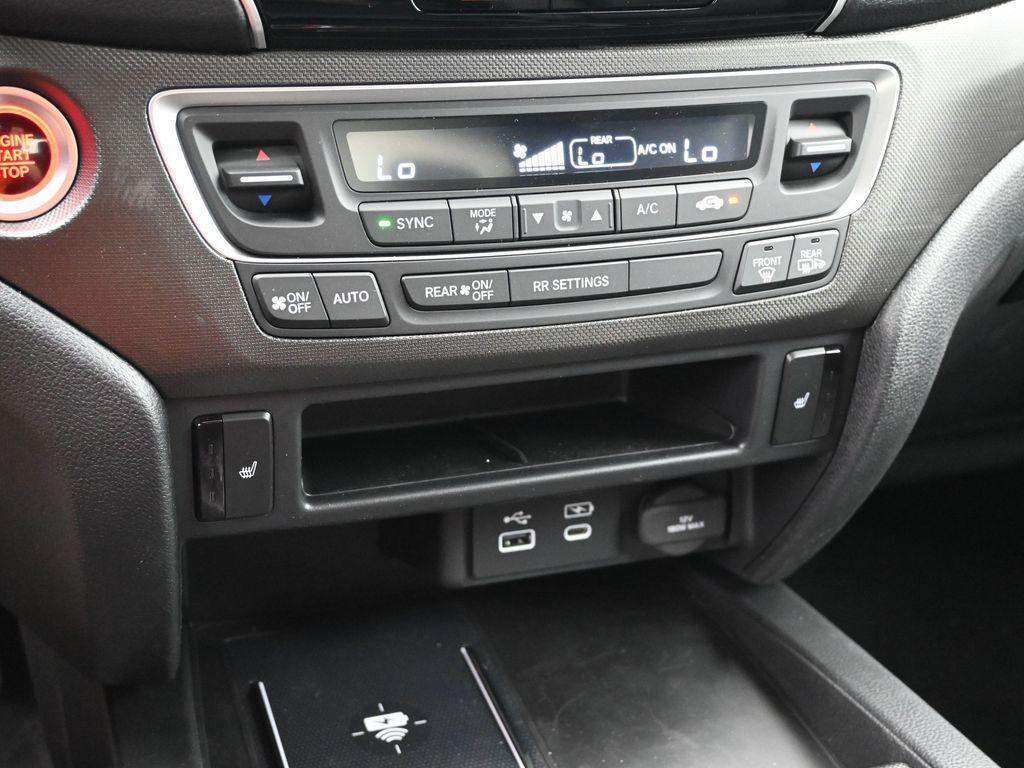 new 2025 Honda Ridgeline car, priced at $42,343