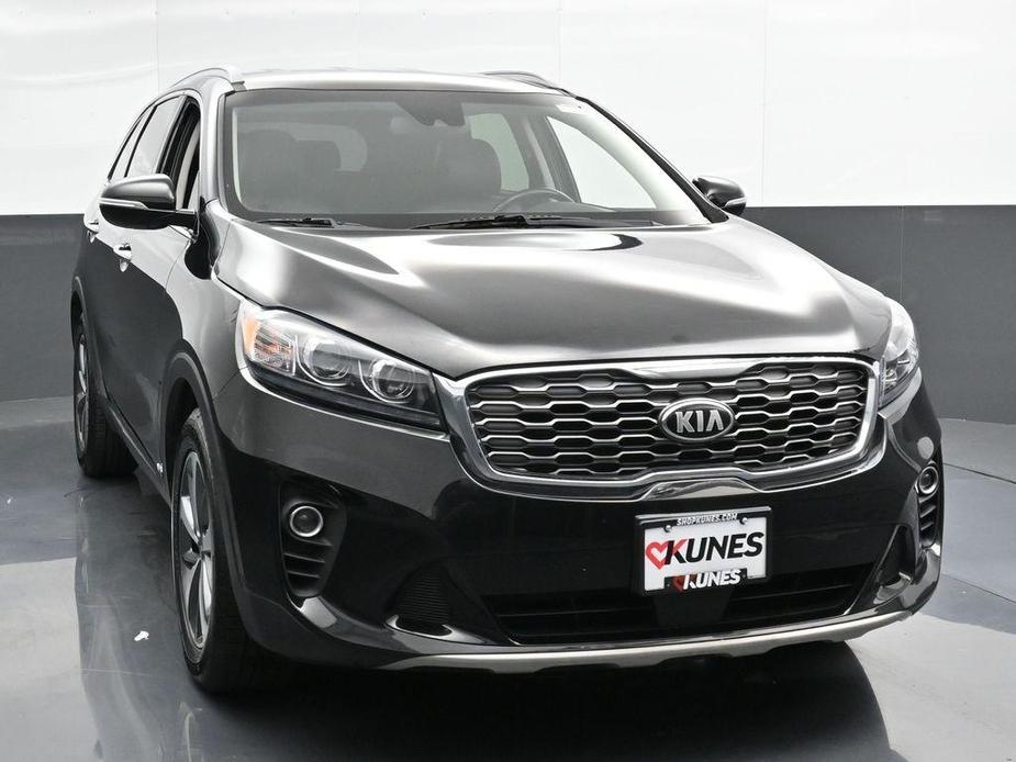 used 2019 Kia Sorento car, priced at $18,295