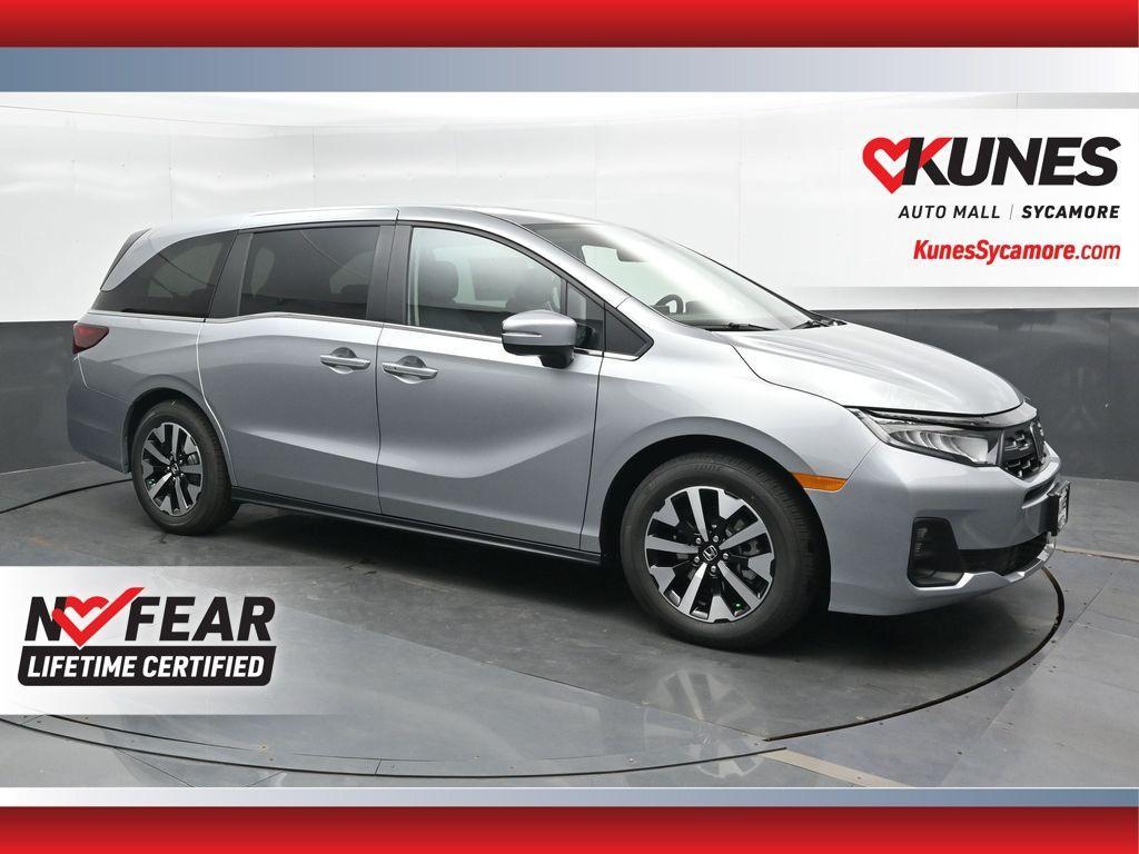 new 2026 Honda Odyssey car, priced at $42,657