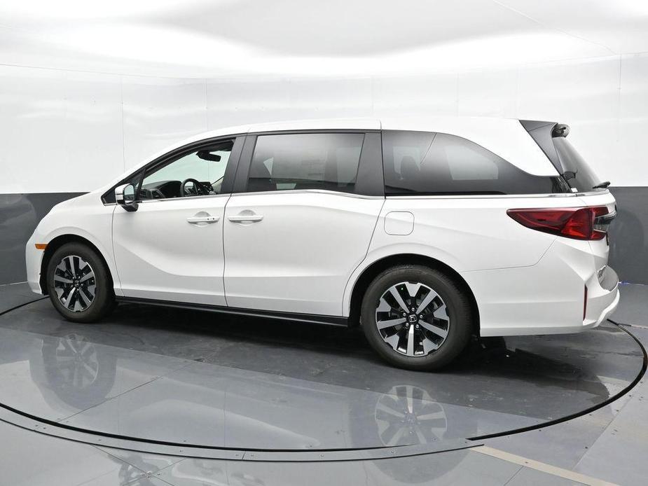 new 2025 Honda Odyssey car, priced at $42,105