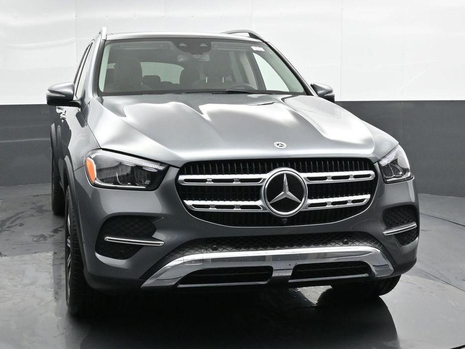 new 2024 Mercedes-Benz GLE 450 car, priced at $75,999