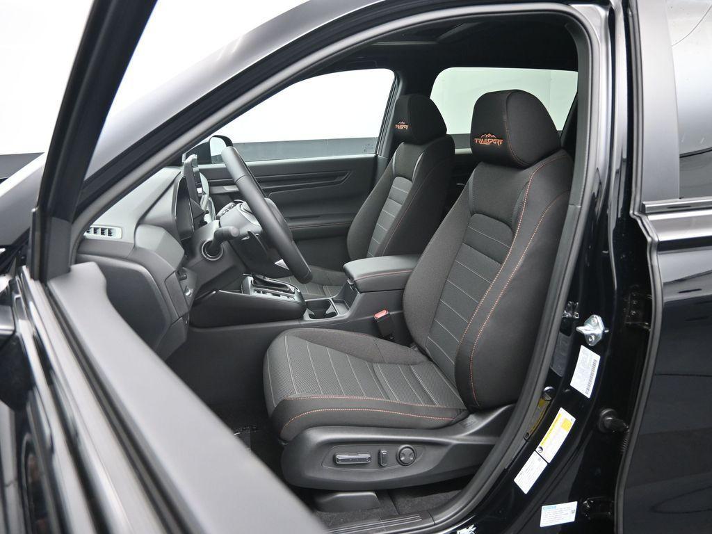 new 2026 Honda CR-V Hybrid car, priced at $40,250