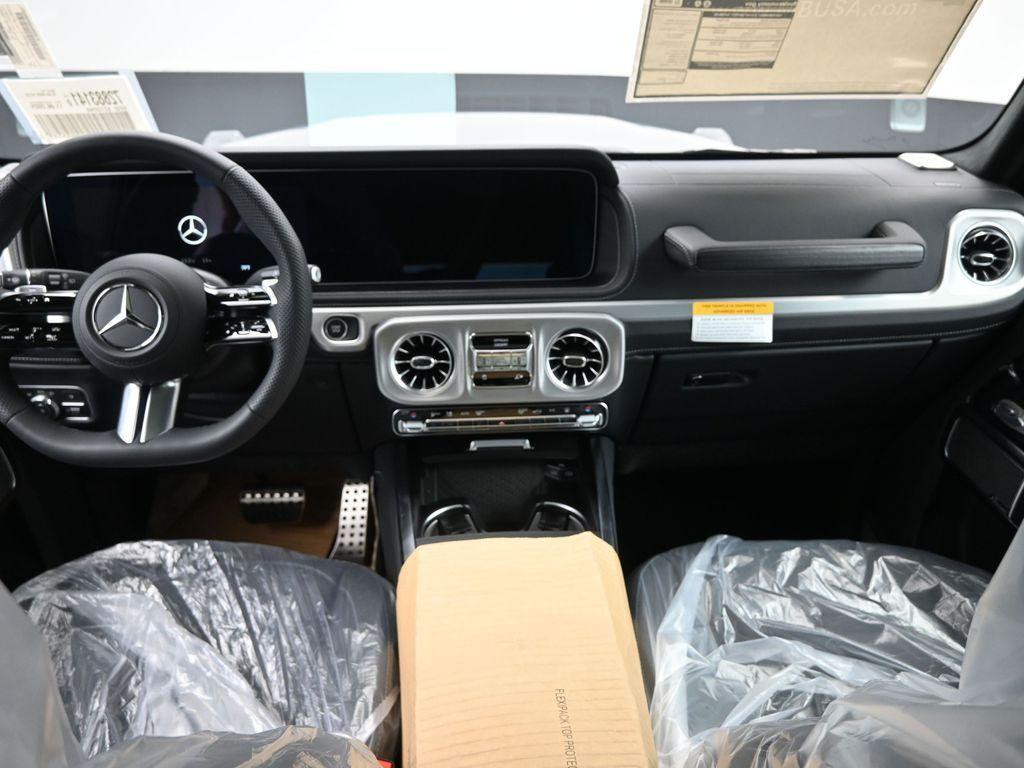 new 2025 Mercedes-Benz G-Class car, priced at $172,705