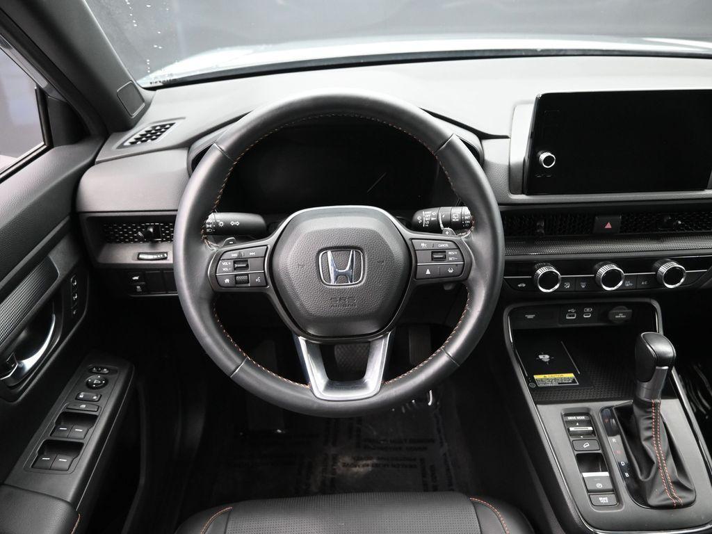 used 2025 Honda CR-V Hybrid car, priced at $35,999