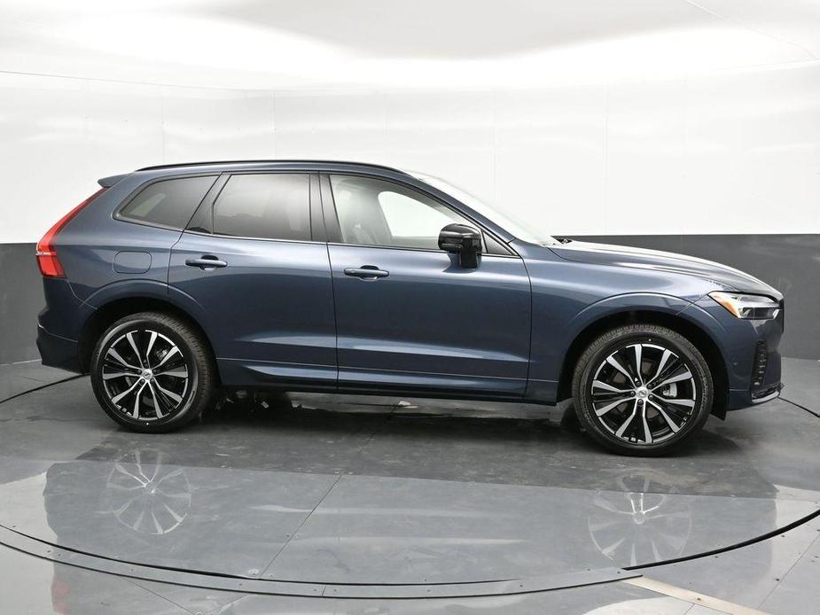 new 2025 Volvo XC60 car, priced at $53,835