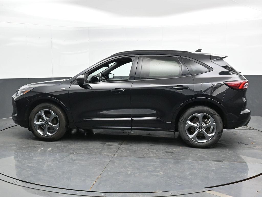 used 2024 Ford Escape car, priced at $25,997