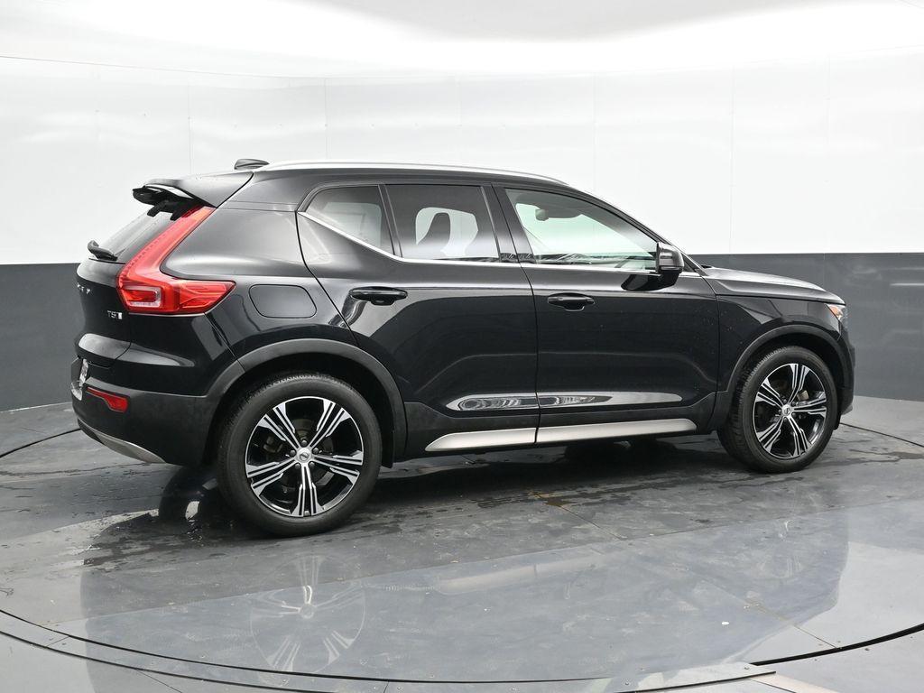 used 2022 Volvo XC40 car, priced at $30,991