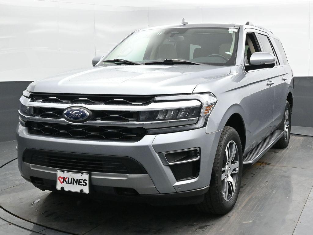 used 2023 Ford Expedition car, priced at $42,998