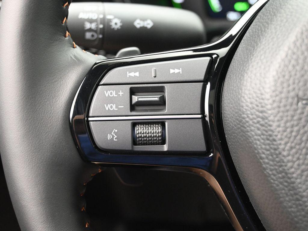 new 2026 Honda CR-V Hybrid car, priced at $43,700