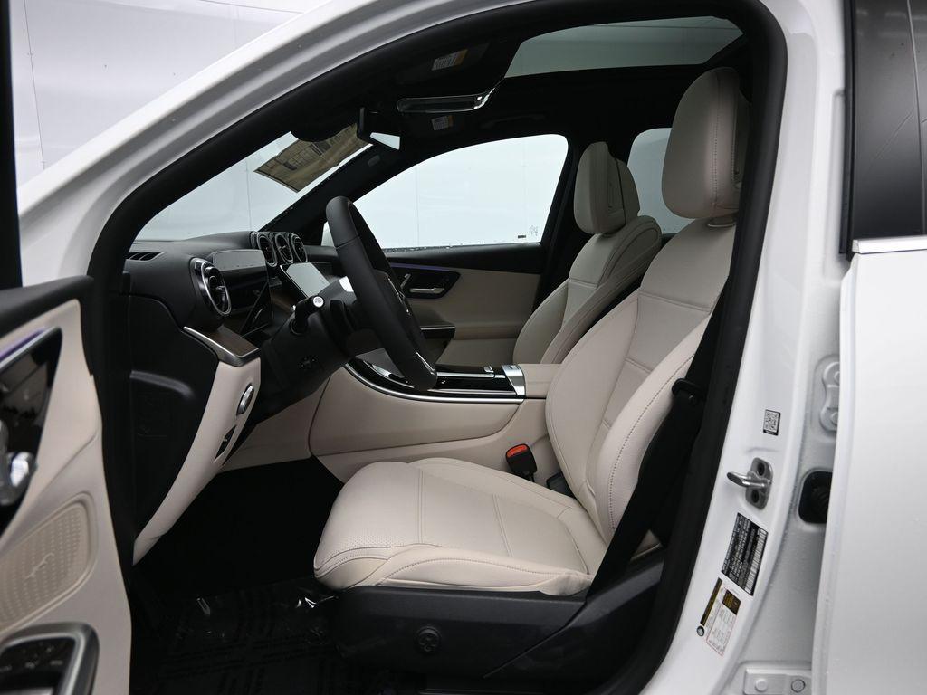 new 2025 Mercedes-Benz GLC 300 car, priced at $54,185
