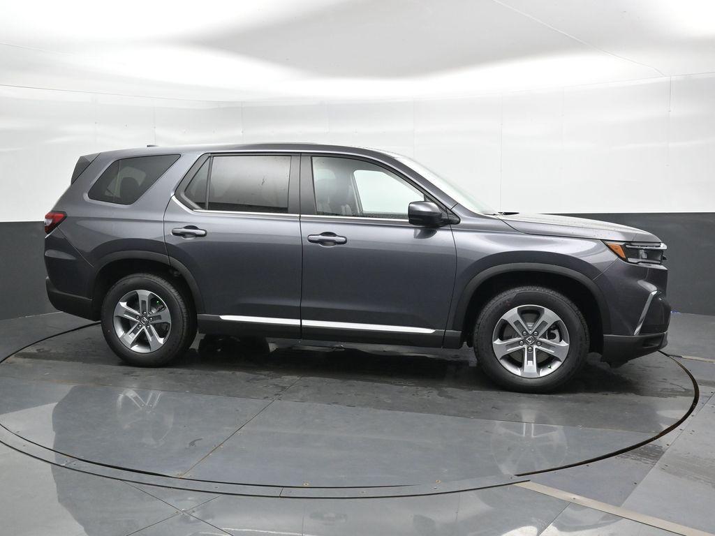 new 2025 Honda Pilot car, priced at $47,095