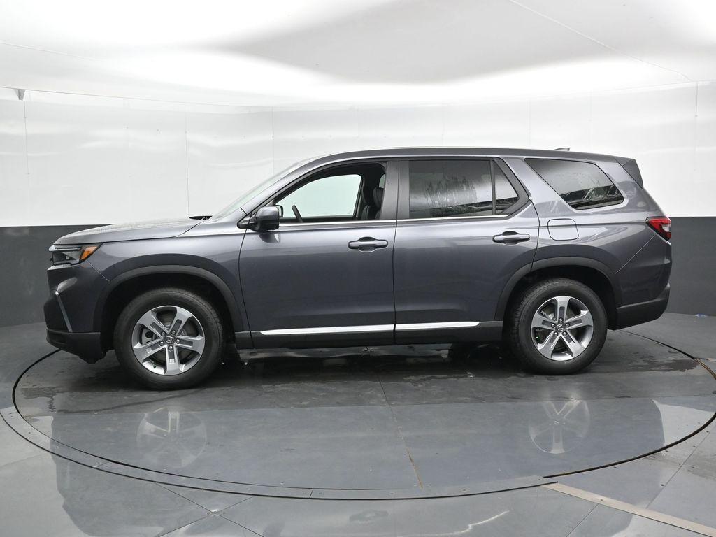 new 2025 Honda Pilot car, priced at $47,095
