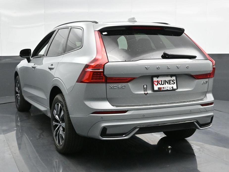 new 2025 Volvo XC60 car, priced at $50,035