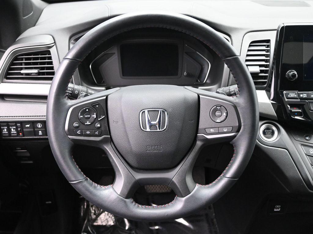 used 2023 Honda Odyssey car, priced at $36,888
