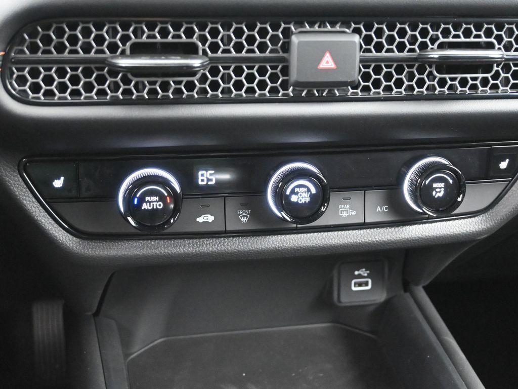 new 2025 Honda HR-V car, priced at $30,025