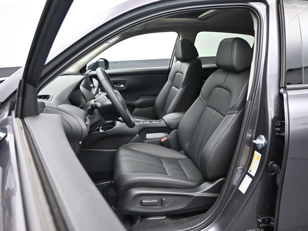 new 2026 Honda HR-V car, priced at $32,945
