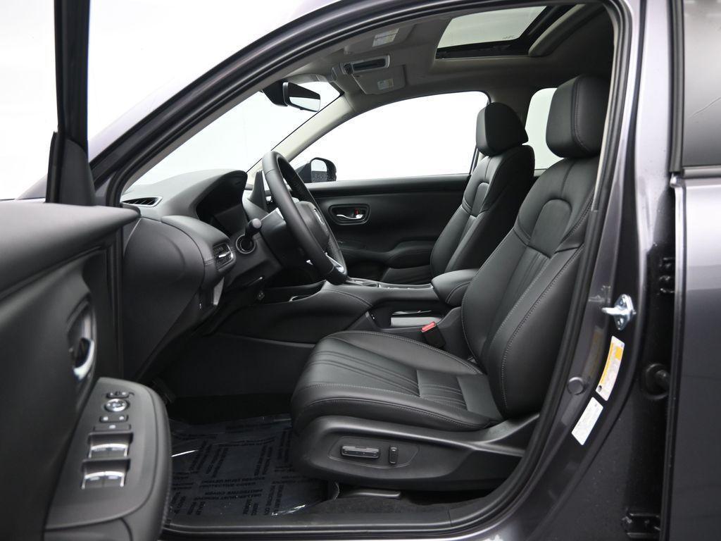 new 2026 Honda HR-V car, priced at $32,945