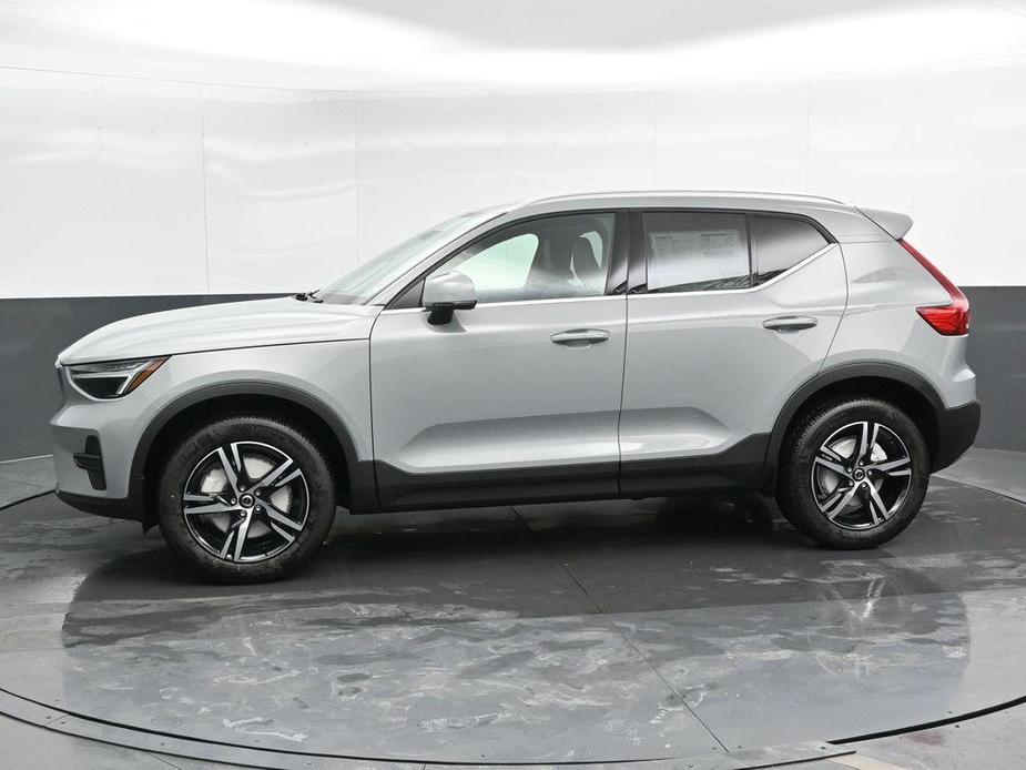 new 2025 Volvo XC40 car, priced at $43,500