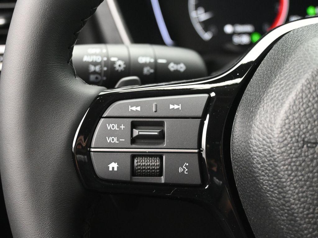 new 2025 Honda Pilot car, priced at $47,505