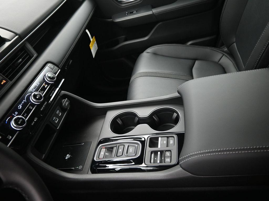 new 2025 Honda Pilot car, priced at $47,505