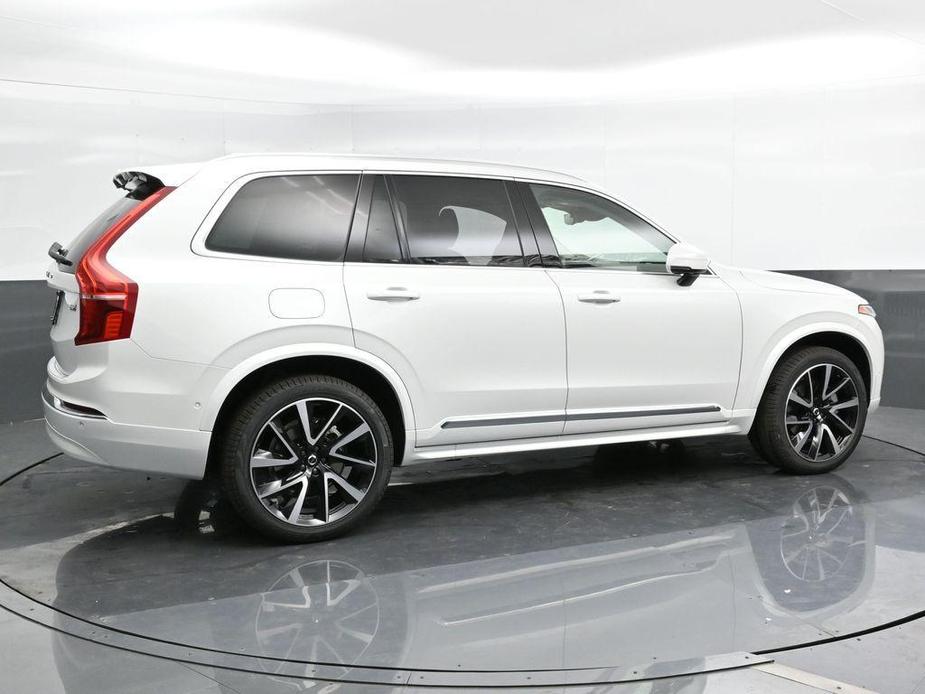 new 2025 Volvo XC90 car, priced at $66,955