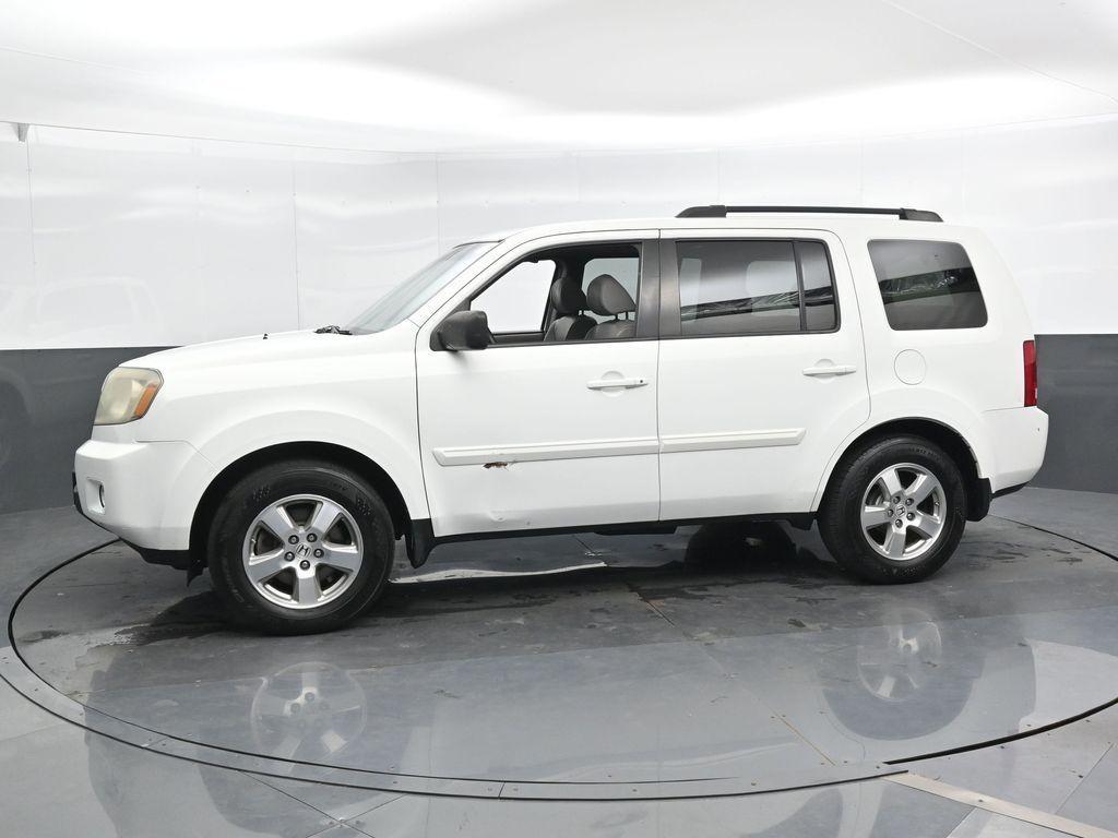 used 2011 Honda Pilot car, priced at $6,200