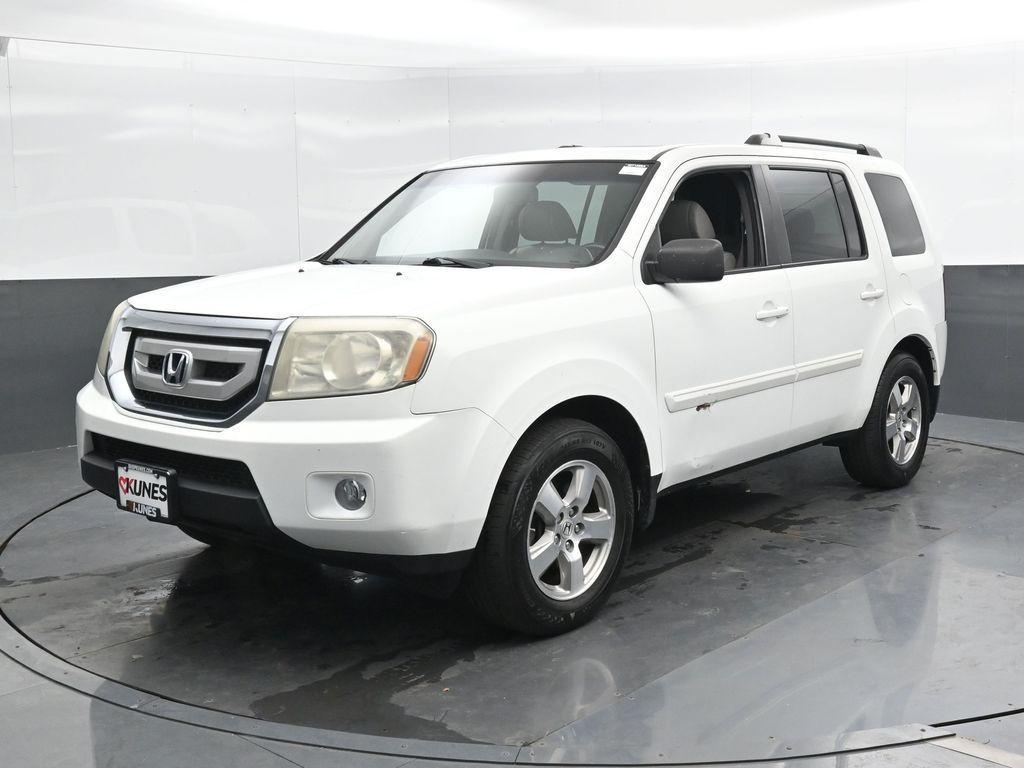 used 2011 Honda Pilot car, priced at $6,200