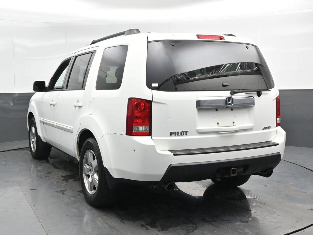 used 2011 Honda Pilot car, priced at $6,200
