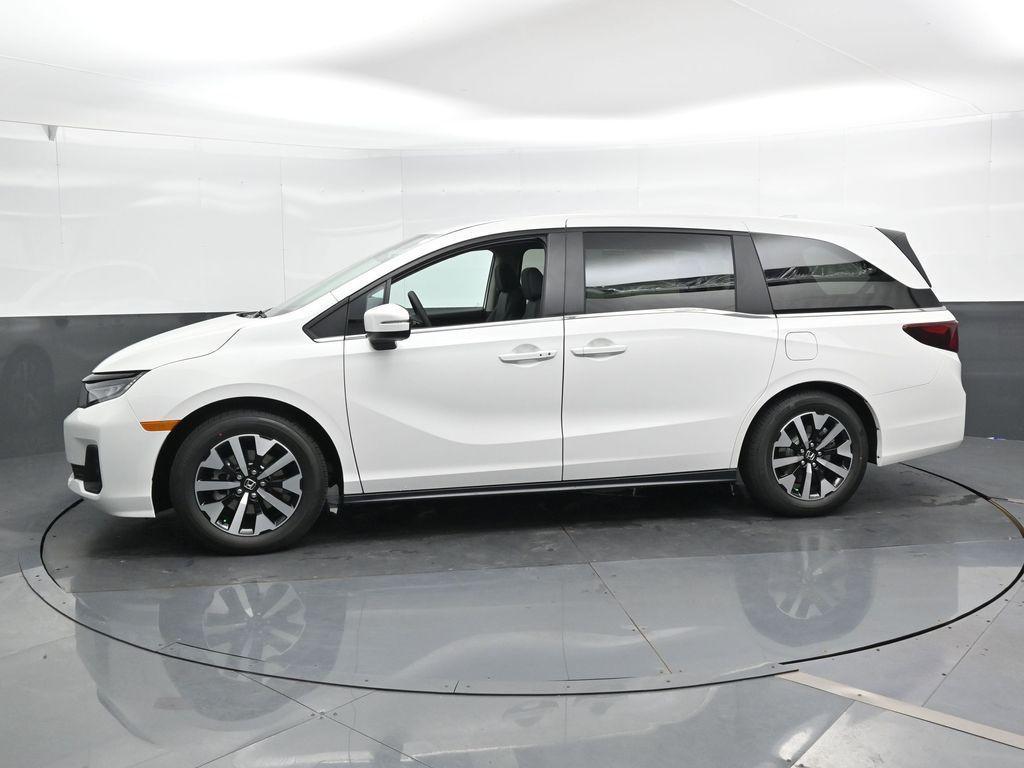 new 2026 Honda Odyssey car, priced at $43,081