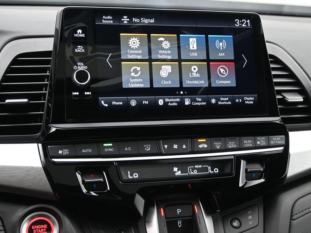 new 2026 Honda Odyssey car, priced at $43,081