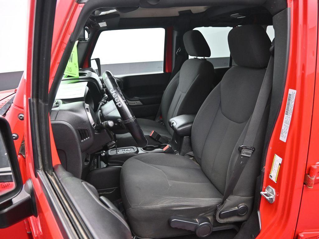 used 2015 Jeep Wrangler Unlimited car, priced at $10,791