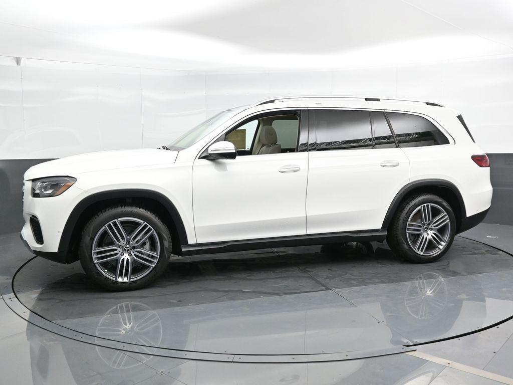 new 2024 Mercedes-Benz GLS 450 car, priced at $82,985