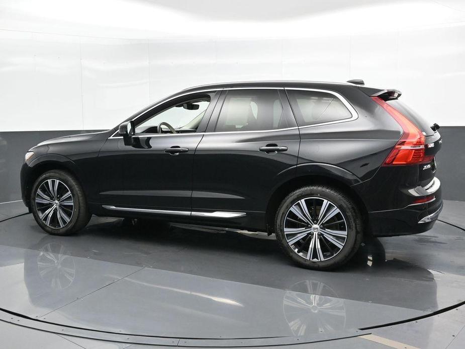 used 2022 Volvo XC60 car, priced at $37,878