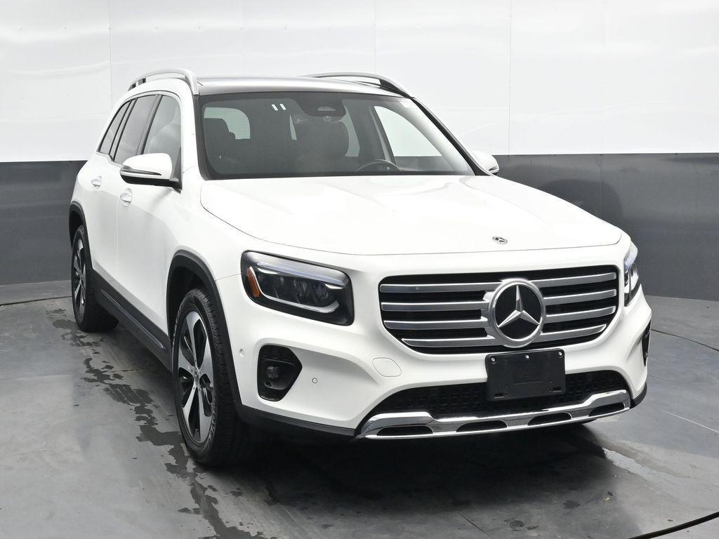 used 2024 Mercedes-Benz GLB 250 car, priced at $32,677