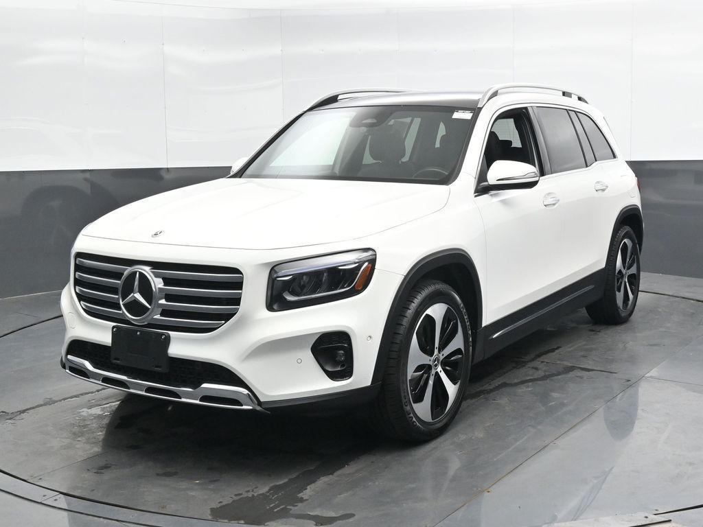 used 2024 Mercedes-Benz GLB 250 car, priced at $32,677