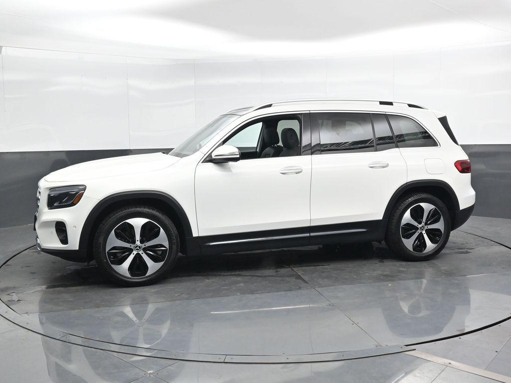 used 2024 Mercedes-Benz GLB 250 car, priced at $32,677