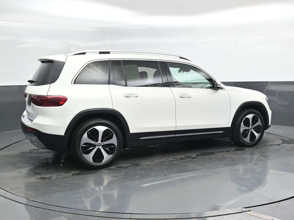 used 2024 Mercedes-Benz GLB 250 car, priced at $32,677