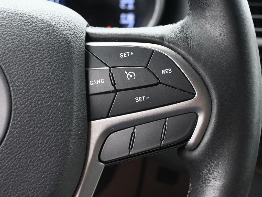 used 2020 Jeep Grand Cherokee car, priced at $22,788