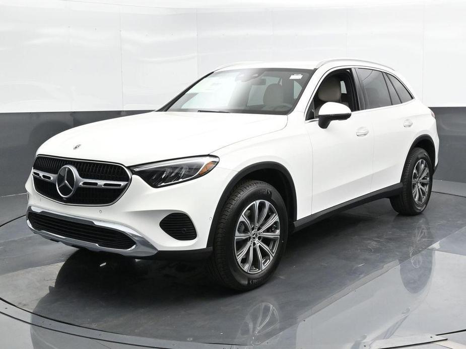 new 2025 Mercedes-Benz GLC 300 car, priced at $55,410