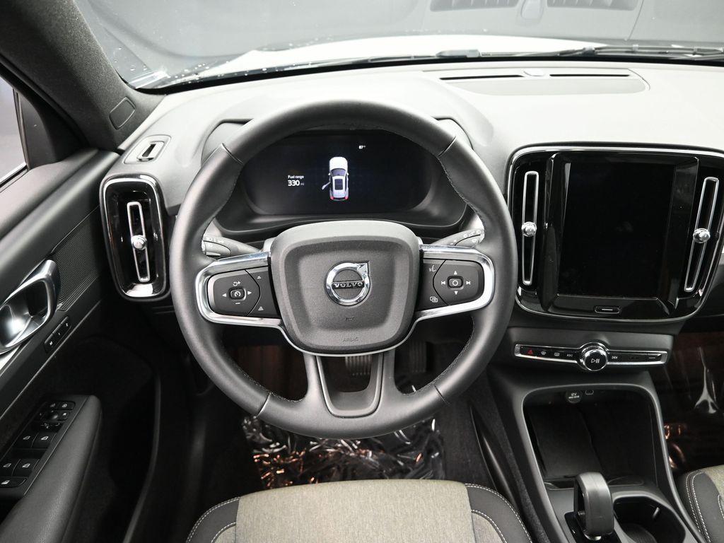 used 2025 Volvo XC40 car, priced at $29,576
