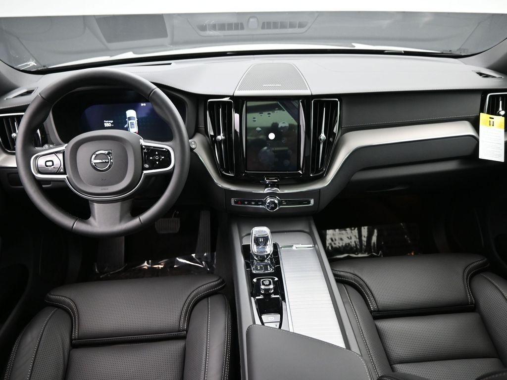 new 2025 Volvo XC60 car, priced at $58,325