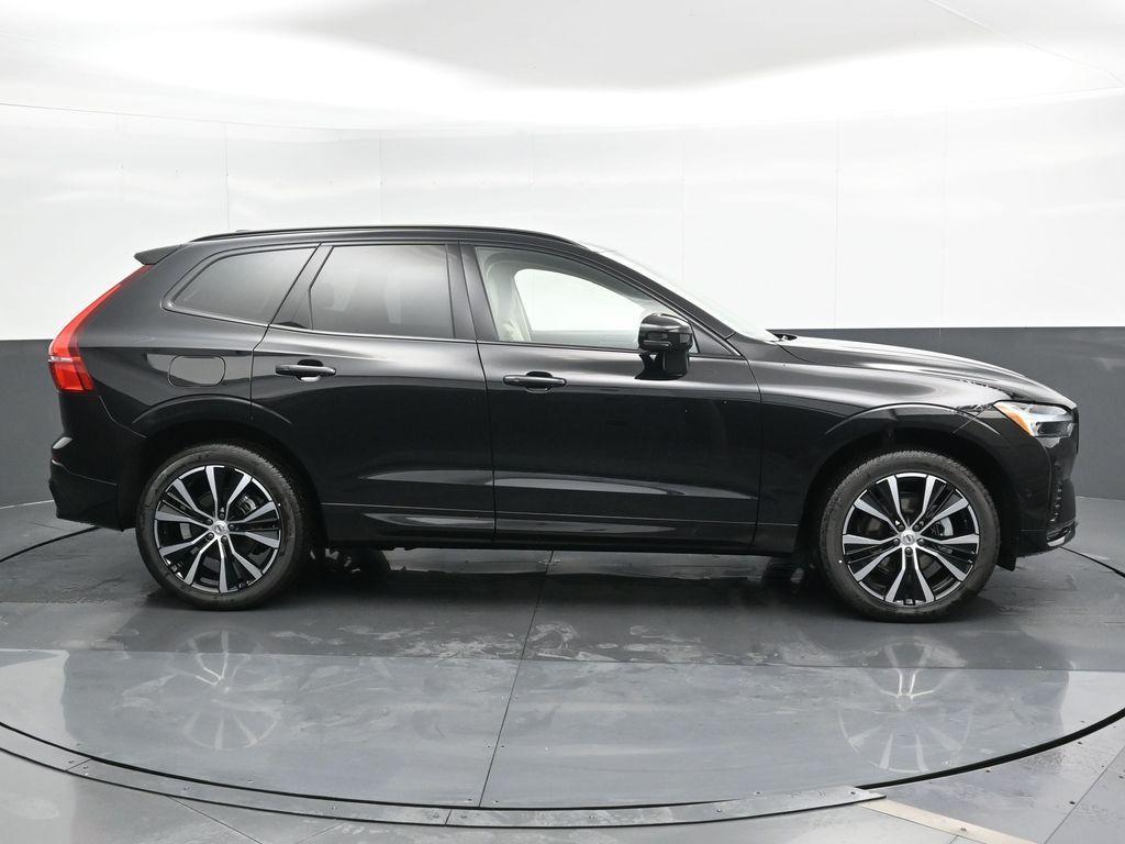 new 2025 Volvo XC60 car, priced at $53,525