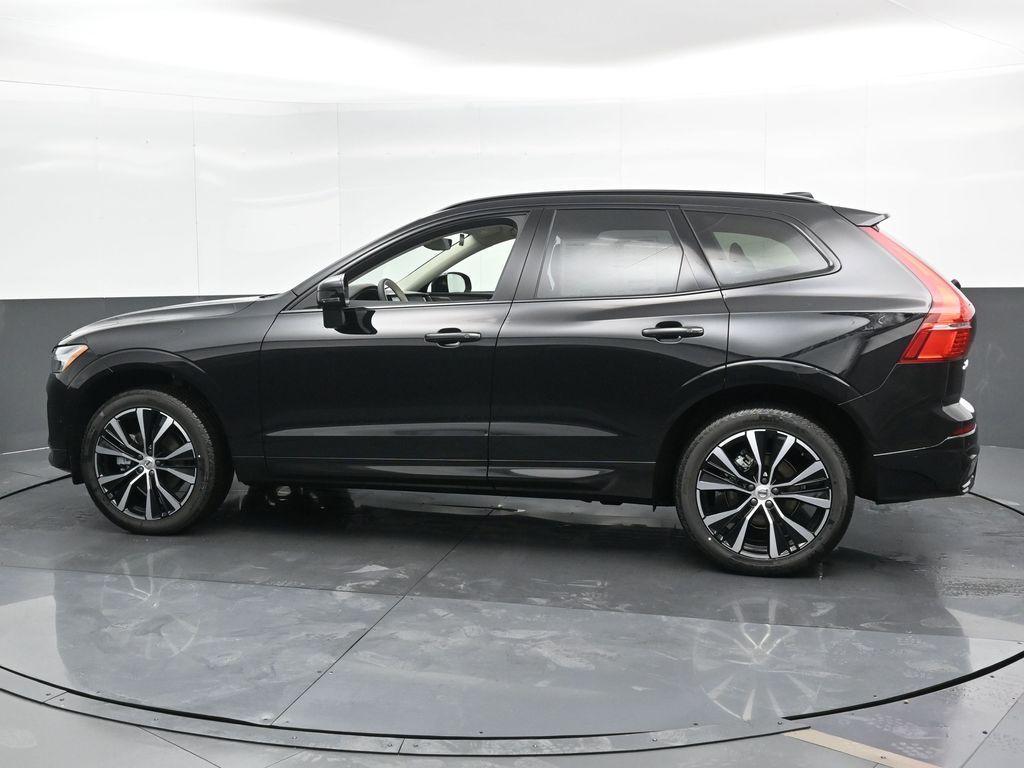 new 2025 Volvo XC60 car, priced at $53,525