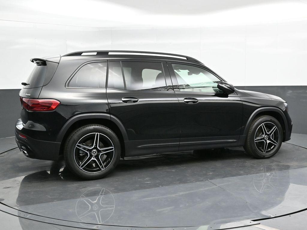 new 2024 Mercedes-Benz GLB 250 car, priced at $52,566