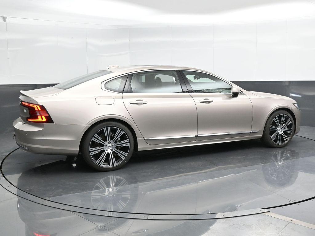 new 2024 Volvo S90 Recharge Plug-In Hybrid car, priced at $69,538