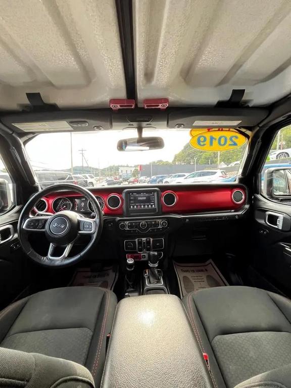 used 2019 Jeep Wrangler Unlimited car, priced at $32,995
