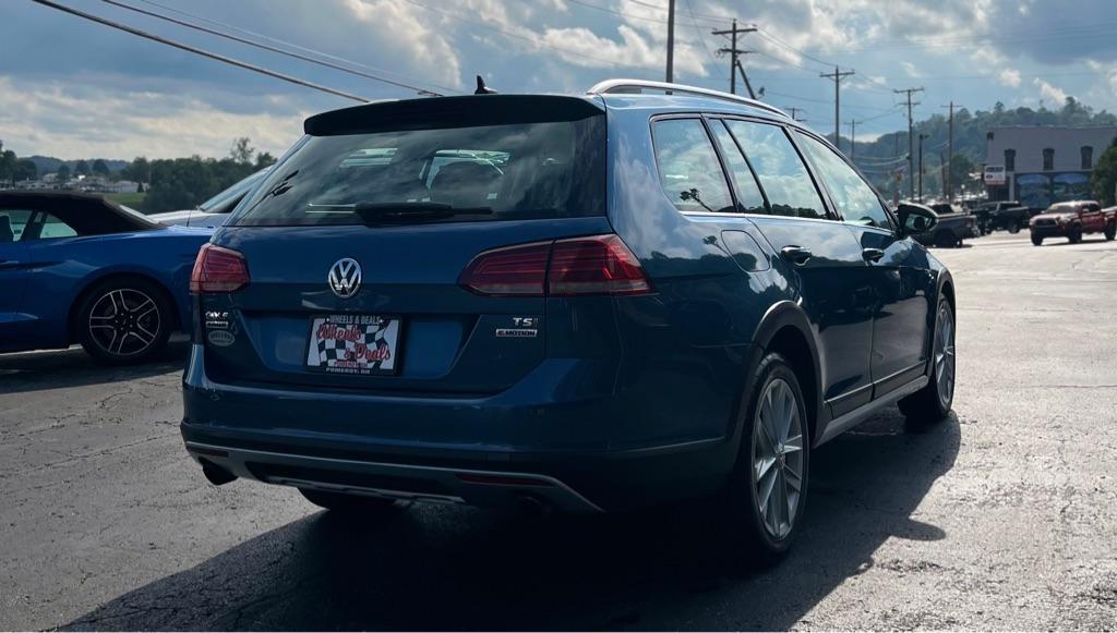 used 2018 Volkswagen Golf Alltrack car, priced at $18,925