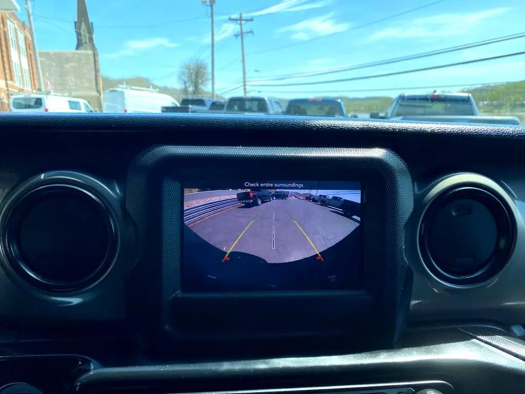 used 2021 Jeep Wrangler Unlimited car, priced at $25,995